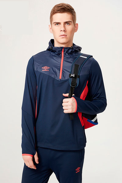 Бренд анораков Umbro