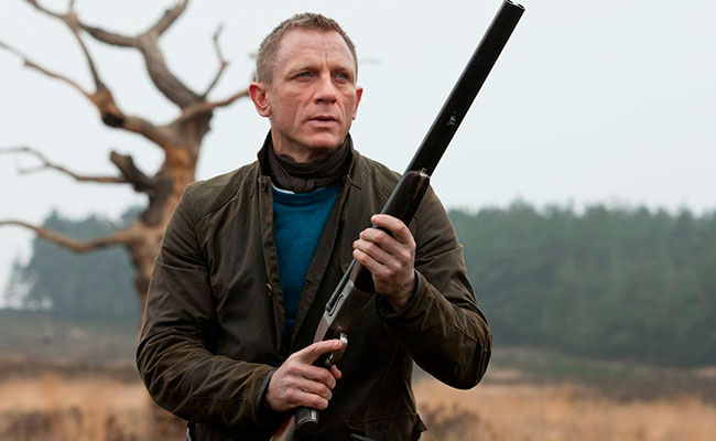 Джеймс Бонд в куртке Barbour