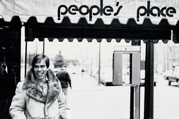 Томми Хилфигер перед People's Place