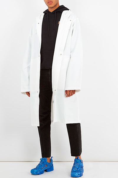 Бренд дождевиков Vetements