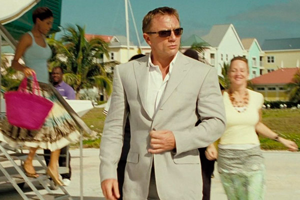 Джеймс Бонд в Casino Royale пиджак изо льна